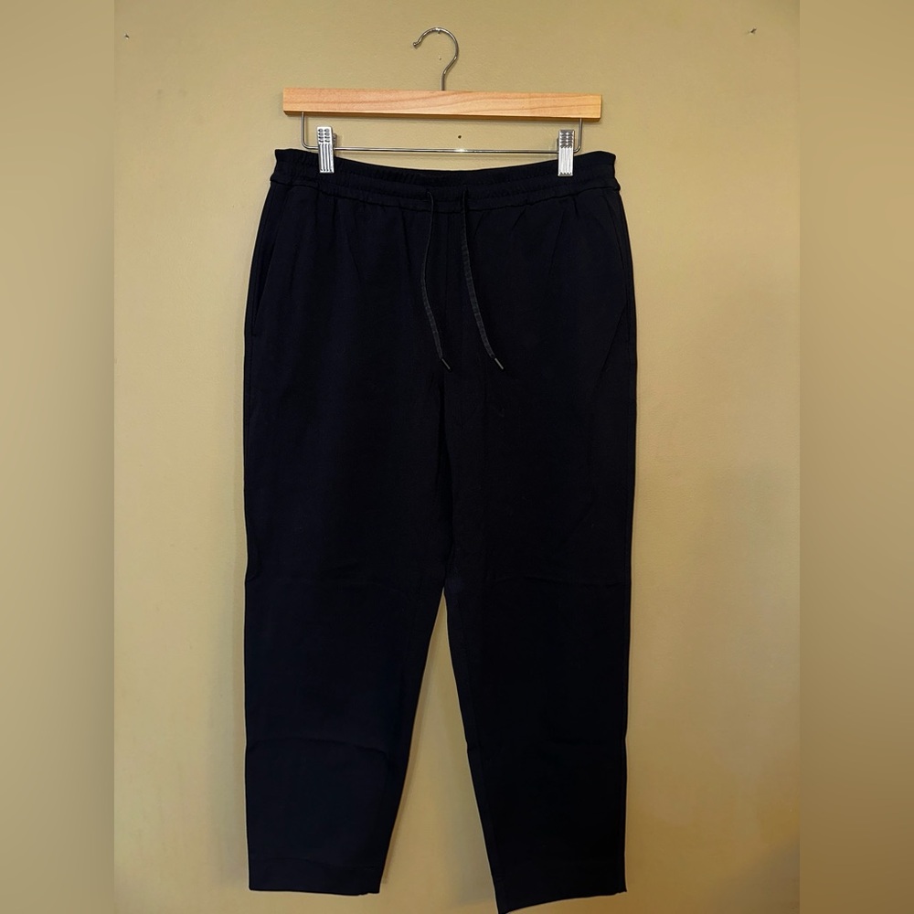 Lululemon Tapered-Leg Mid-Rise Pant 7/8 Length *Luxtreme